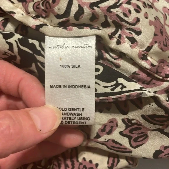 EUC Natalie Martin printed long sleeve blouse - Picture 6 of 7